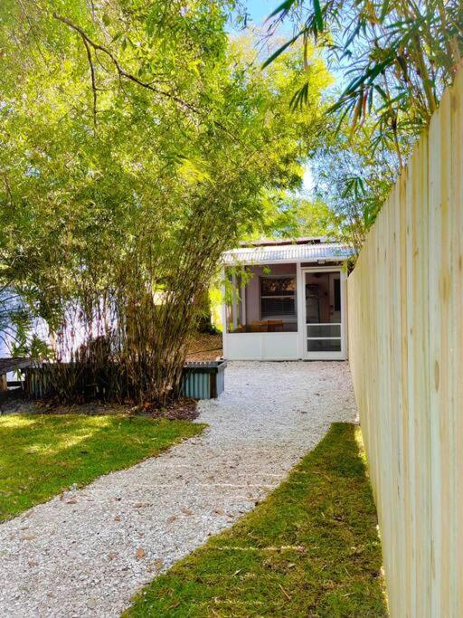 Sparkling Guest Home 2 Bedroom-15 Minutes To Clearwater Beach المظهر الخارجي الصورة